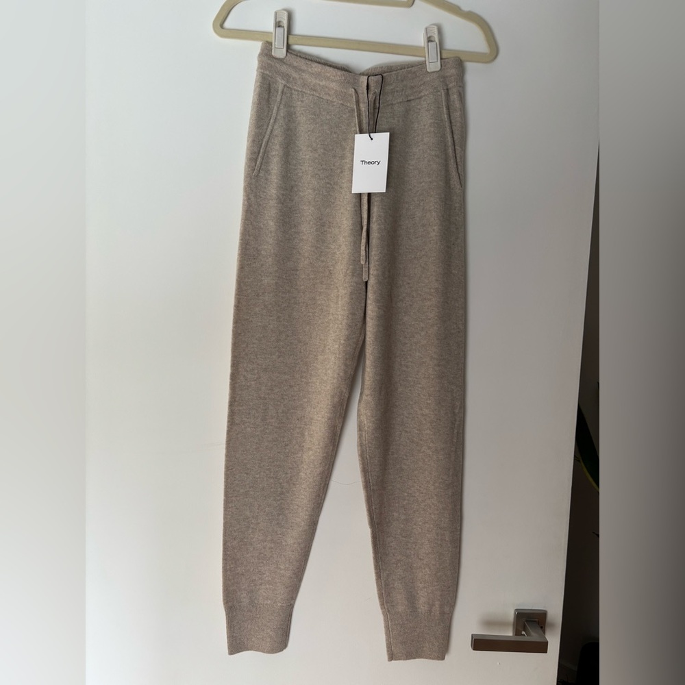 NWT Theory Arleena Soft Cashmere Jogger Pants - petite